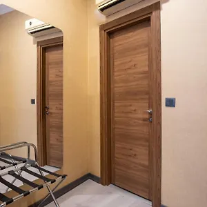 Otel Orange &, İstanbul